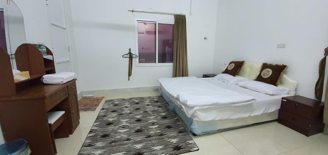 Alshumukh guesthouse Al Ghalilah Eksteriør billede